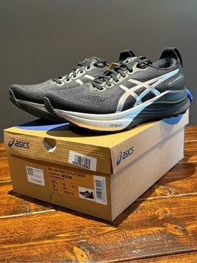 NWT - ASICS GEL-Kayano 32 Running Shoes - Black/Platinum